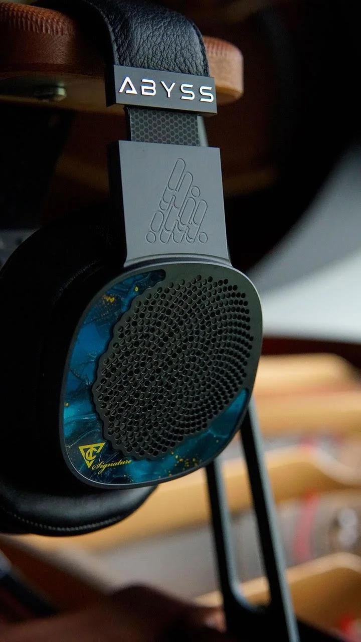 ABYSS Diana TC Signature — Woo Audio